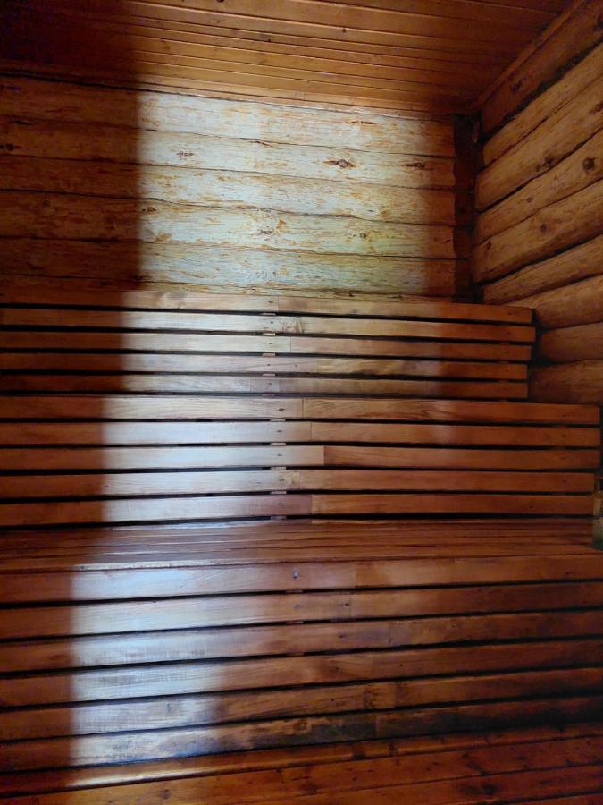 Zaku Muiza Guest House Anspoki Exterior photo